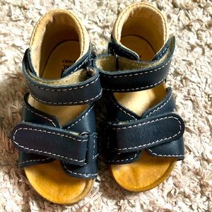 Little Boys Orthopedic Shoes